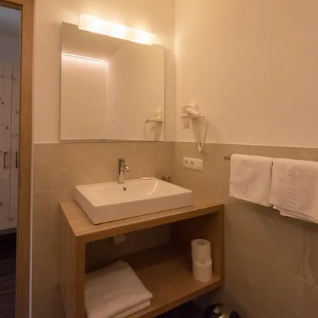 Hotel Loewen